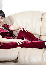 Horny Asian mature lady playing with her wet pussy