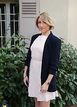 Horny French mature slut fucked up the ass