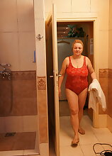 Take a look at an all mature female sauna