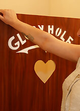 Granny fucking and sucking behind the gloryhole