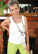 71 year old grandma Cassie from AllOver30 spreads her furry beaver