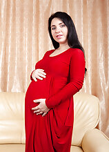 Tanita Pretty and Pregnant
