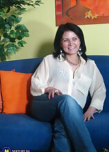 Maria is a 45 year old German MILF that orgasms during our interview with her