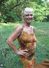 Voyeur granny Paulene gets fucked outdoor by her secret lover Leslie Taylor