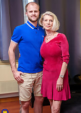 Granny Eva Delage loves fucking her young chiropractor at home