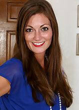 Beautiful Veronica Johnson Sexy Smile