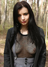 31 year old Helena Black playing with her pussy while in the forest