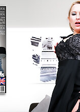 Mature.nl - Kaz B. is a blonde British nympho mom that loves to cheat with a big dicked black guy