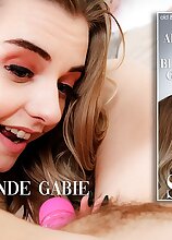 Mature.nl - Hot young Blonde Gabie licking her stepmom Alexia's wet hairy pussy on the couch
