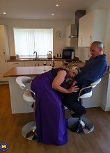 Mature.nl - MILF Camilla loves to get titfucked, suck cock and fuck in the afternoon